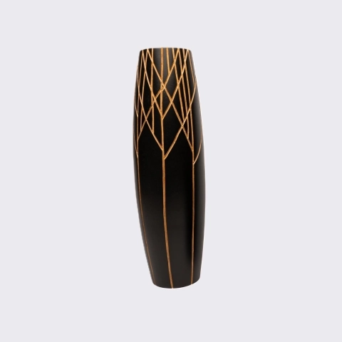 Studio solo shoot of the vase