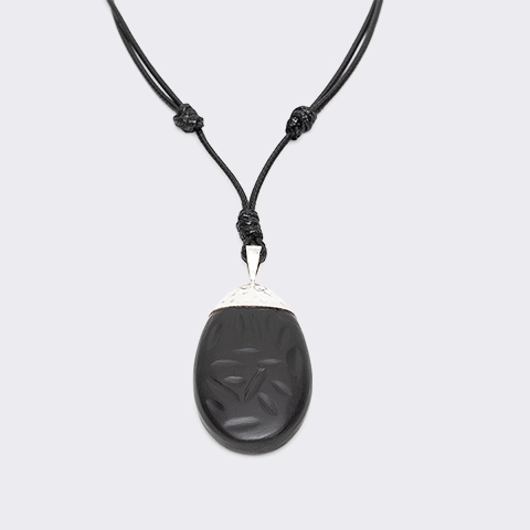Phailin Pendant handcrafted Jewelry for women, studio view