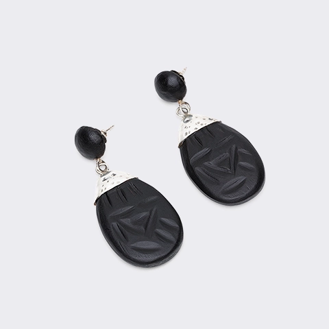 Phailin Earrings handcrafted Jewelry for women, studio view