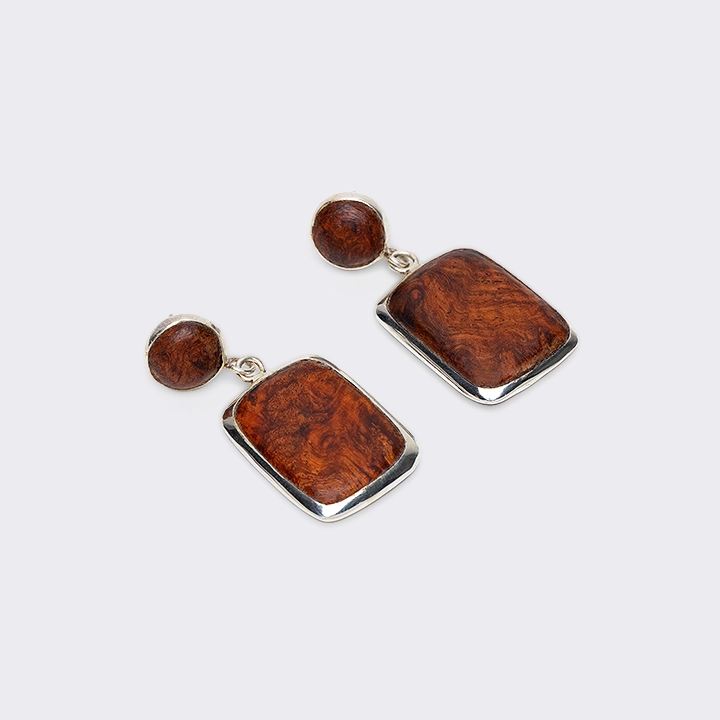 Phin handcrafted Jewelry for women, detail