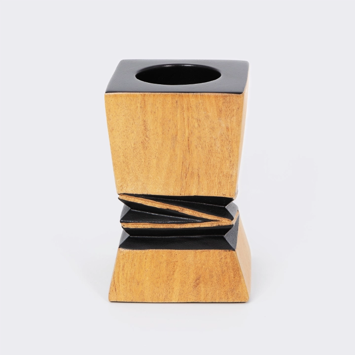 Tsara handcrafted Candle Holders, detail