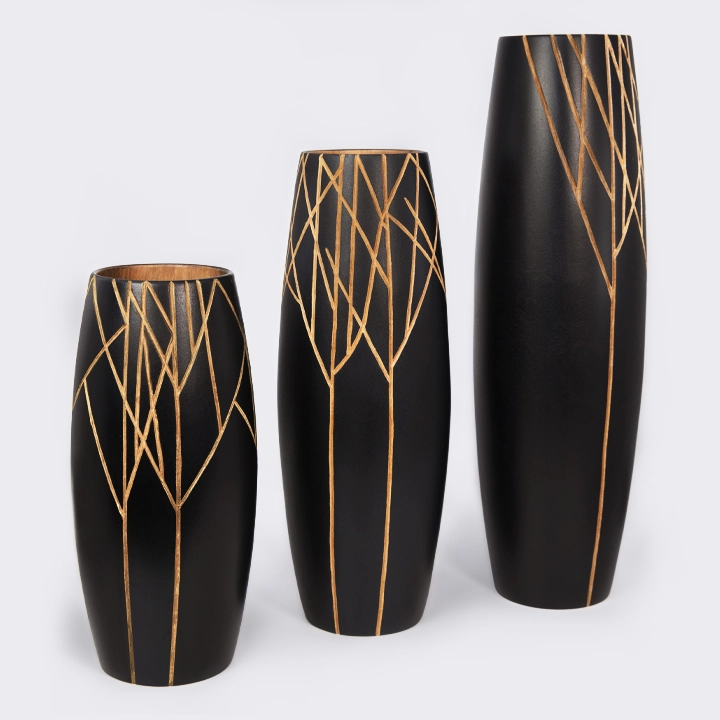 Ravaka Vases handcrafted Vases, detail