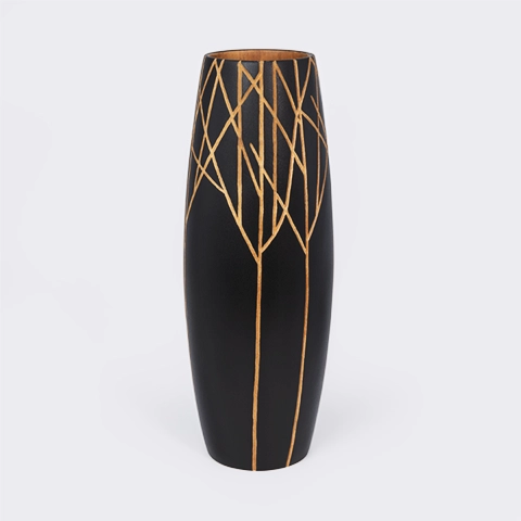 Ravaka Vases handcrafted Vases, studio view