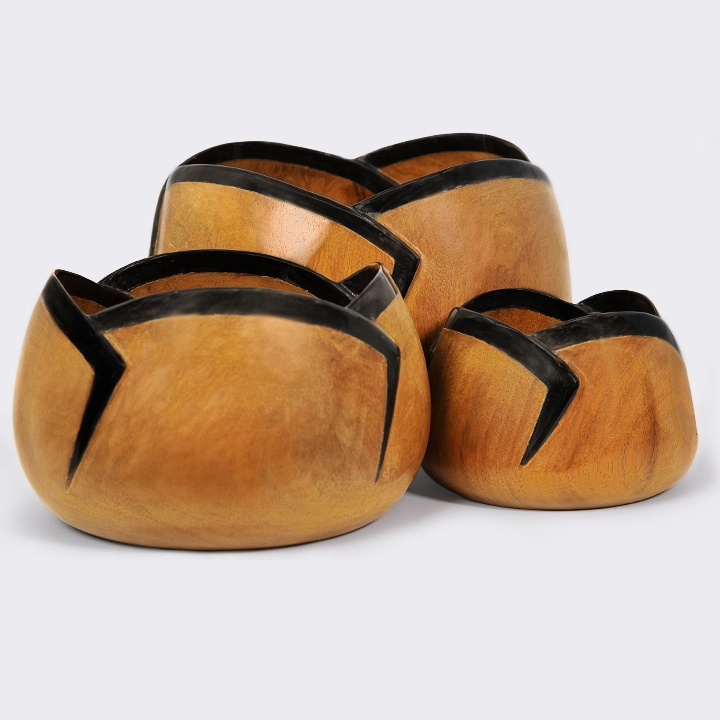 Voirana handcrafted Bowls, detail