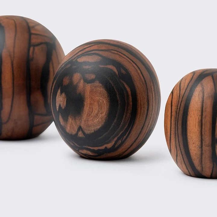 Nora handcrafted Paperweights & Stands, detail