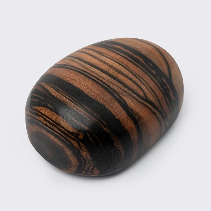 Crystal handcrafted Paperweights & Stands, detail