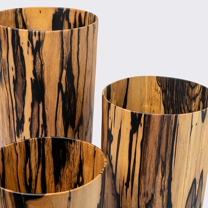 Bonita handcrafted Vases, detail