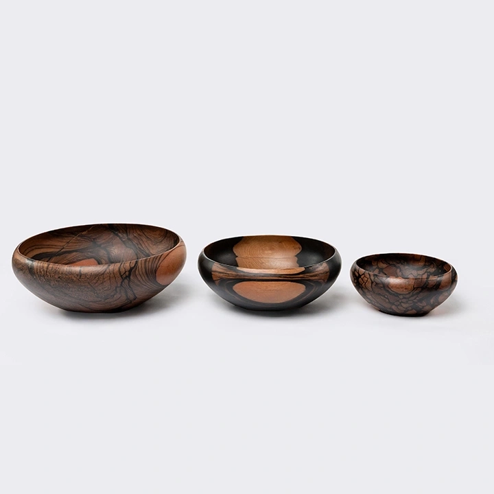 Sunburst handcrafted Bowls, detail