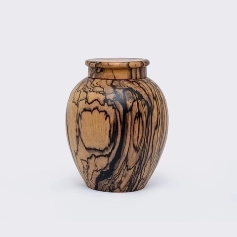 Ginger Nostalgia handcrafted Boxes & Jars, studio view