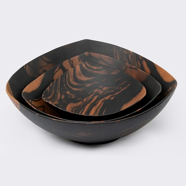 Trigon handcrafted Bowls, detail