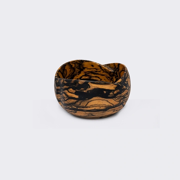 Thalia handcrafted Bowls, detail