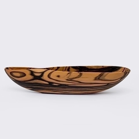 Julietta handcrafted Bowls, studio view
