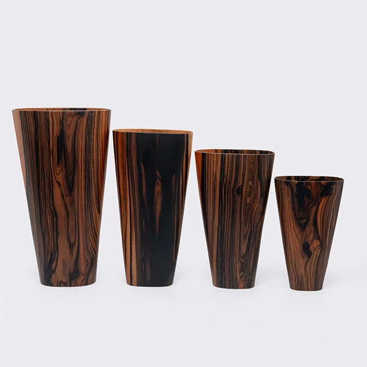 Elsa handcrafted Vases, detail