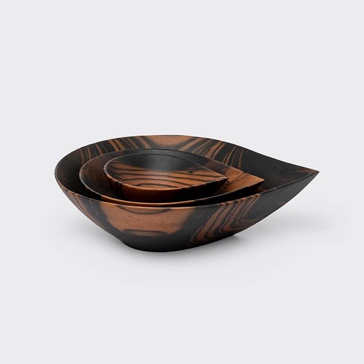 Tatiana handcrafted Bowls, detail