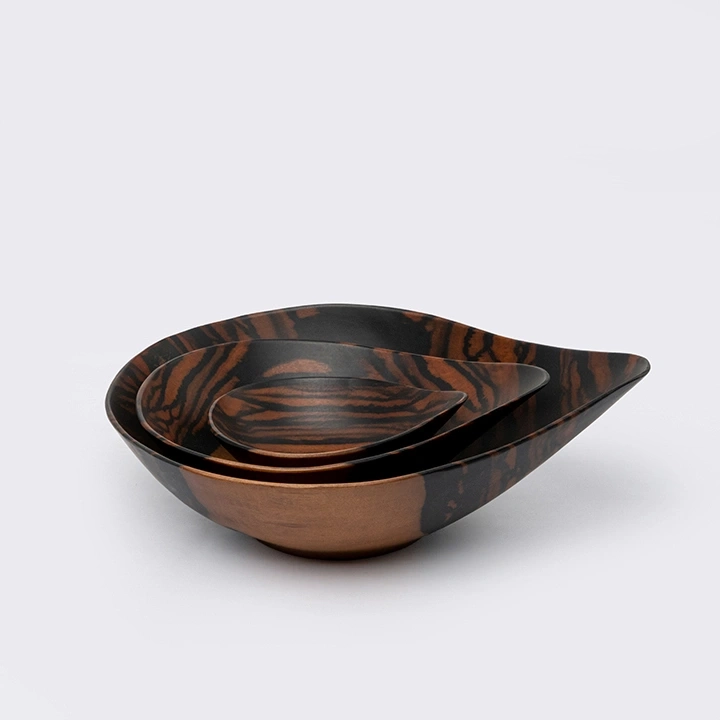 Tessa handcrafted Bowls, detail