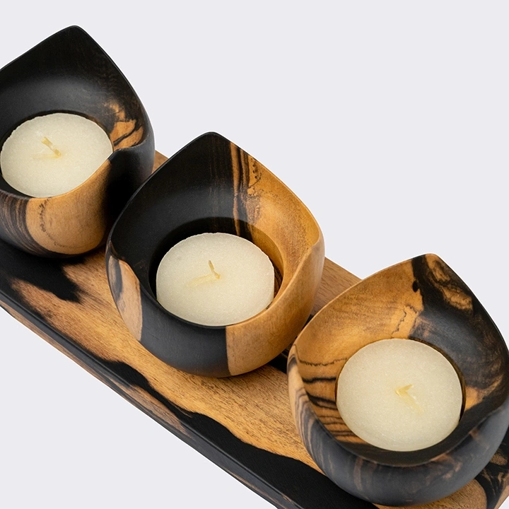 Tulips set with rounded stand handcrafted Candle Holders, detail