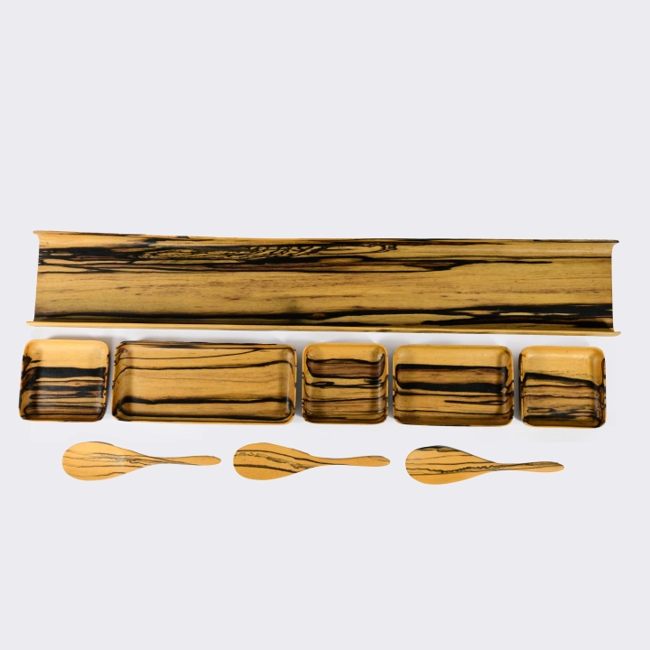 The River handcrafted Condiment trays & trays, detail