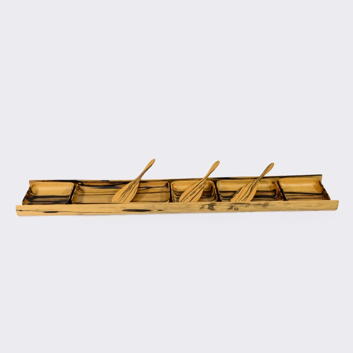 The River handcrafted Condiment trays & trays, detail