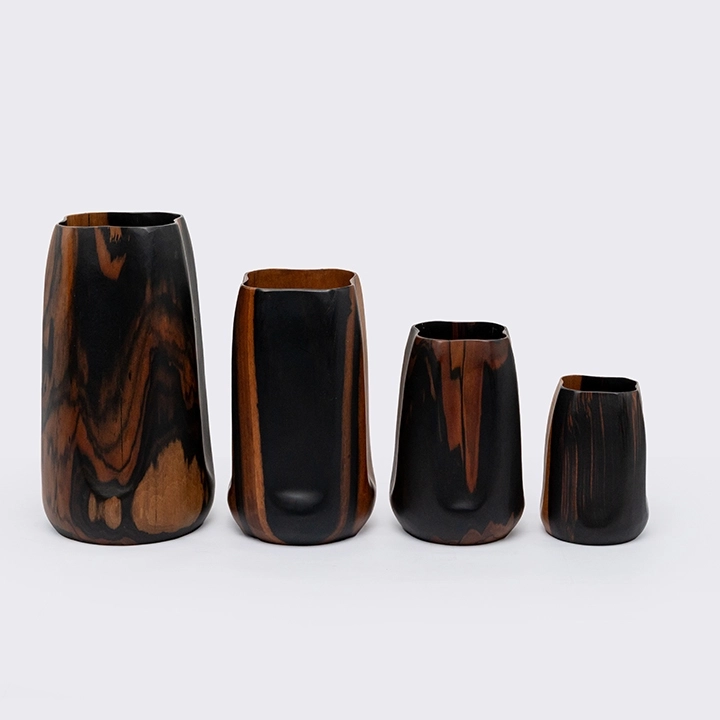 Amara handcrafted Vases, detail
