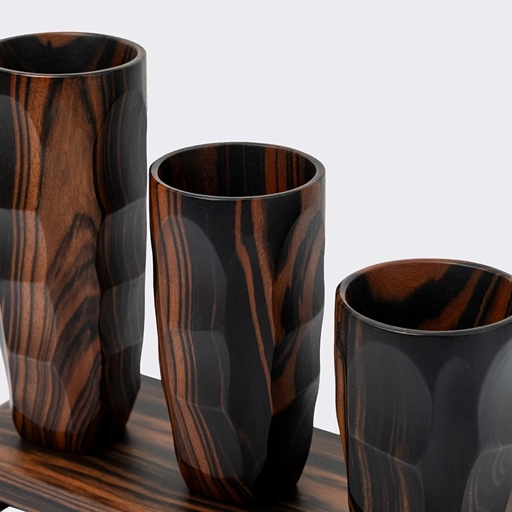 Pina set with stand handcrafted Vases, detail