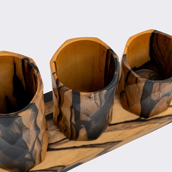 Sibyl per piece handcrafted Paperweights & Stands, detail