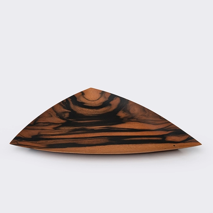 Water Lillies per piece handcrafted Platters & plates, detail
