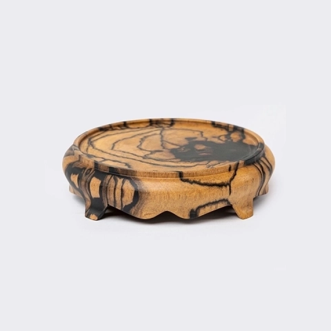 Studio picture of the round stand for Buddha 1pc 