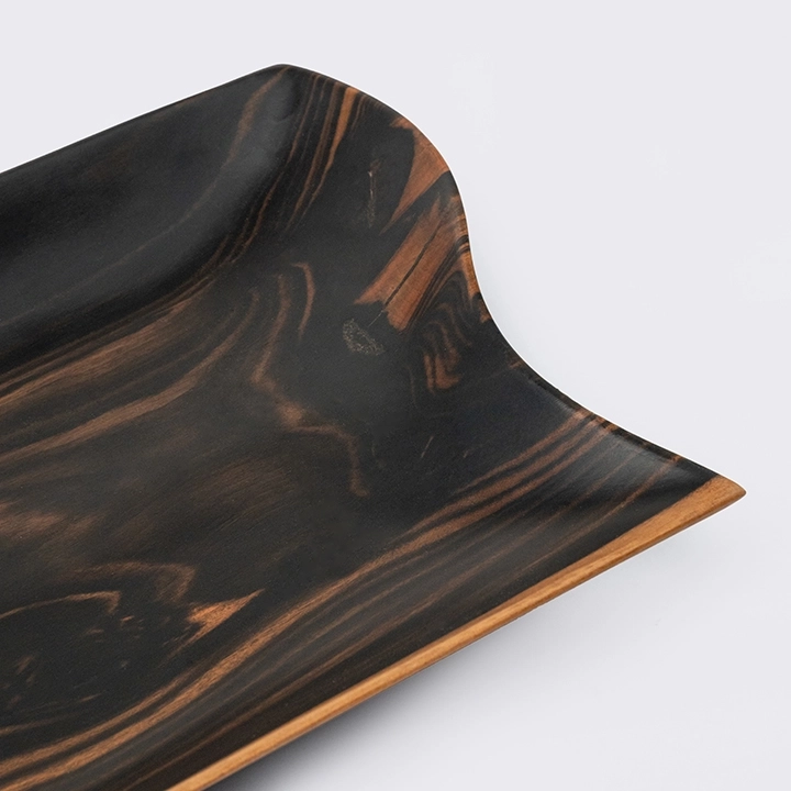 Wave handcrafted Platters & plates, detail