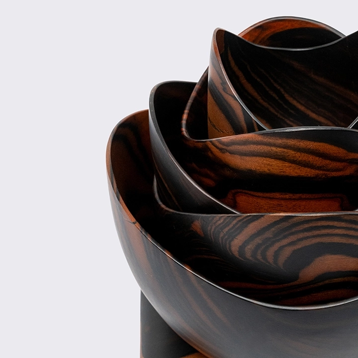 Lotus Dream set with stand handcrafted Bowls, detail