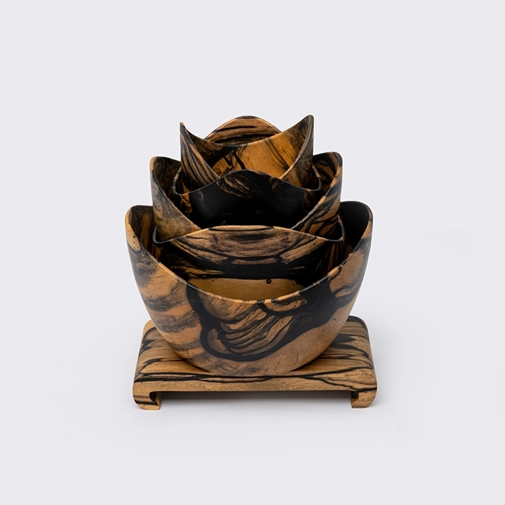Lotus Dream set with stand handcrafted Bowls, detail