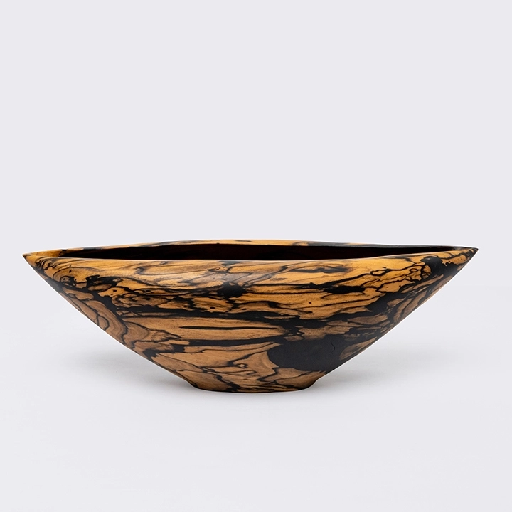 Novah handcrafted Bowls, detail