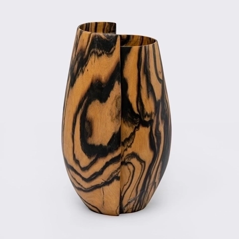 Janus handcrafted Vases, studio view