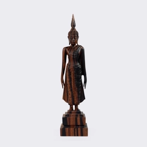 Yeun handcrafted Sacred Art, studio view
