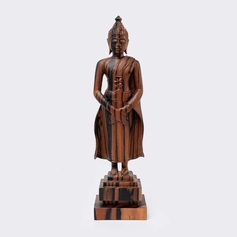 A Thit handcrafted Sacred Art, studio view