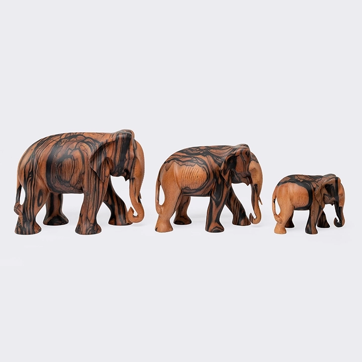 Mighty handcrafted Animal Sculptures, detail