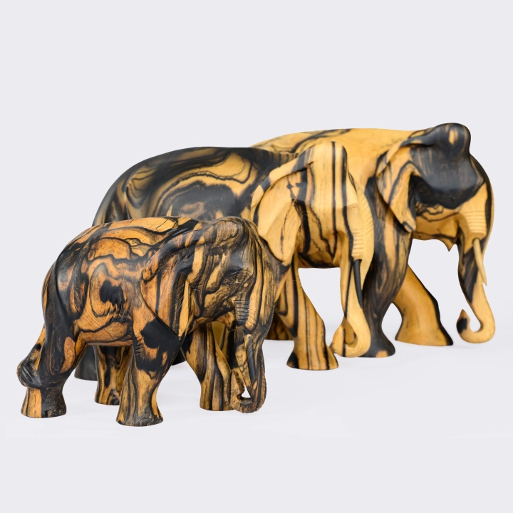 Mighty handcrafted Animal Sculptures, detail