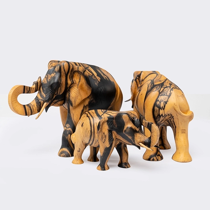 Tusker handcrafted Animal Sculptures, detail