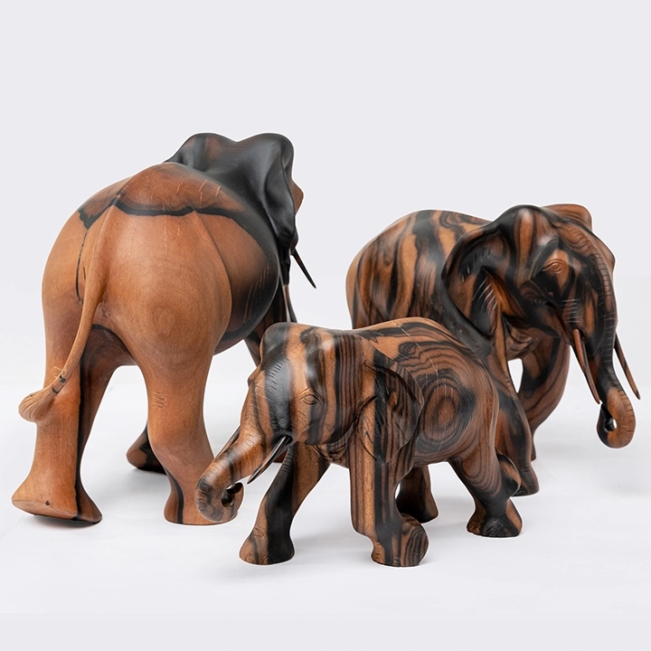 Tara handcrafted Animal Sculptures, detail
