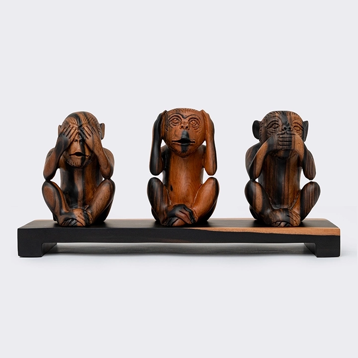 Ling handcrafted Animal Sculptures, detail