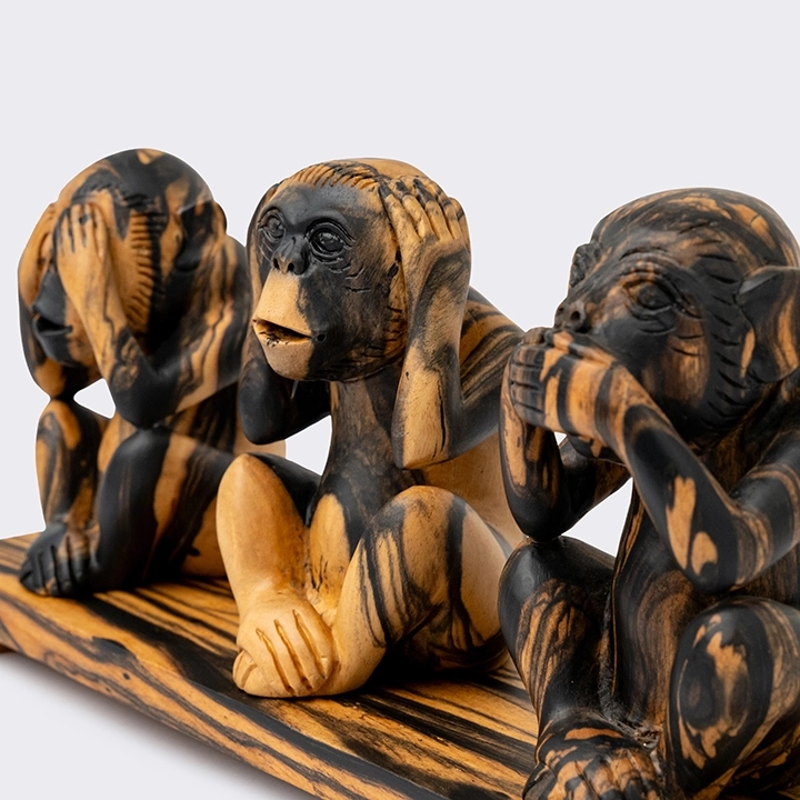 Ling handcrafted Animal Sculptures, detail