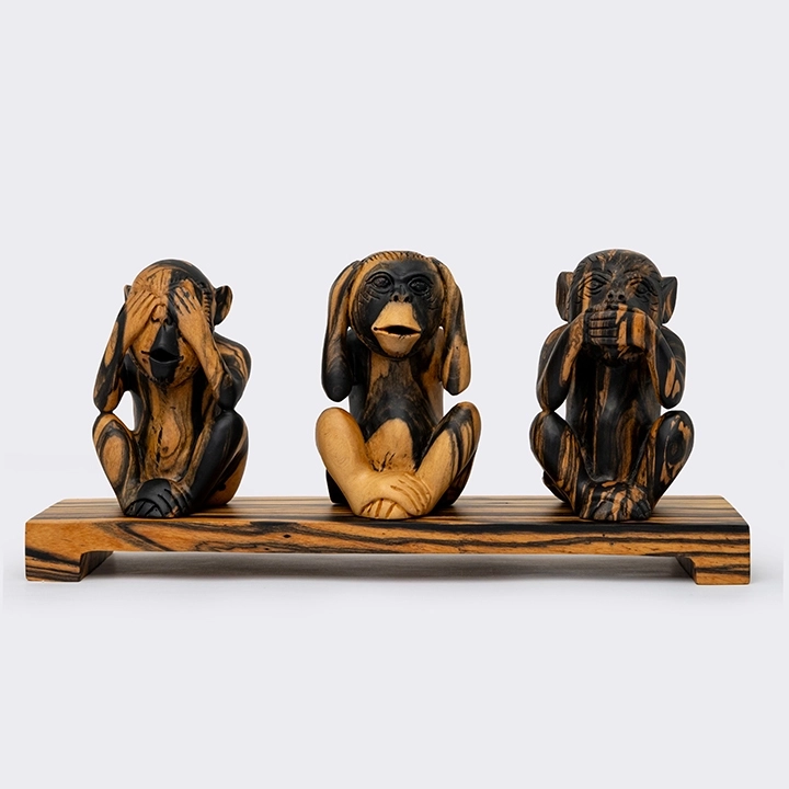 Ling handcrafted Animal Sculptures, detail