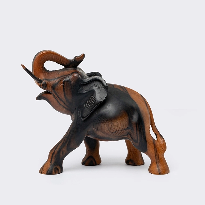 Pip handcrafted Animal Sculptures, detail