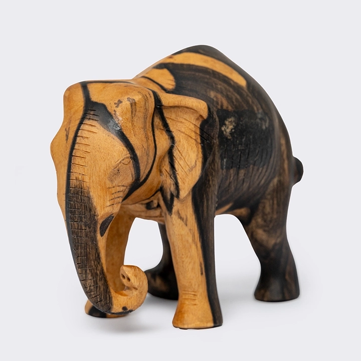 Kola handcrafted Animal Sculptures, detail