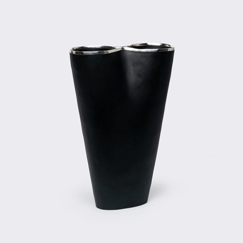 Stella handcrafted Vases, studio view