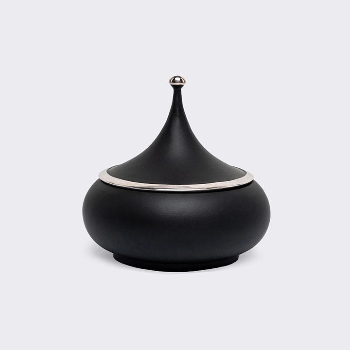 Cupolas handcrafted Boxes & Jars, detail
