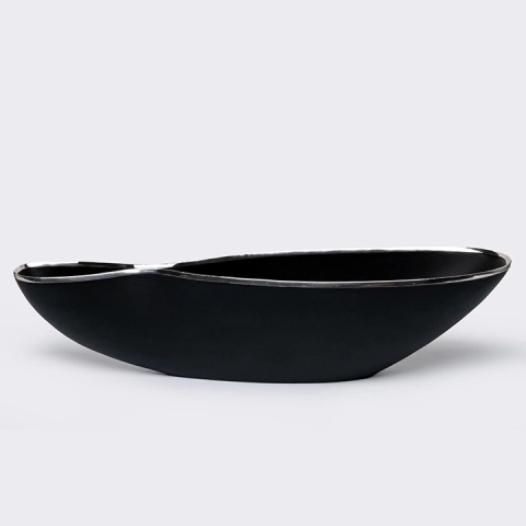 Julietta handcrafted Bowls, studio view