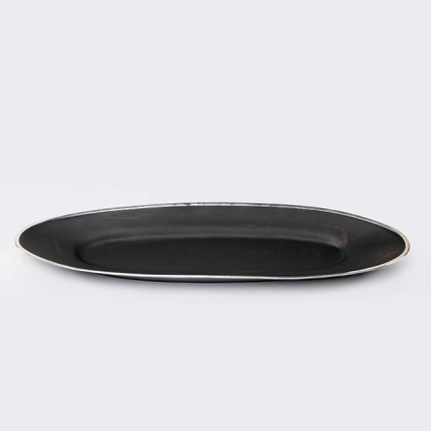 Studio picture of the Platter