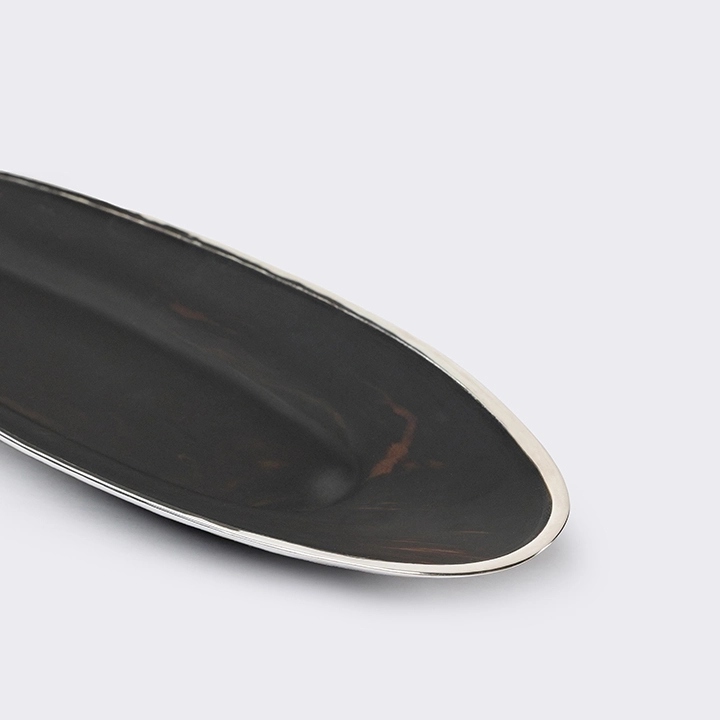Evelyn handcrafted Platters & plates, detail