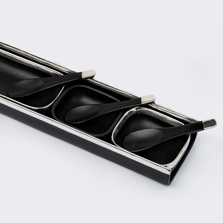 The River handcrafted Condiment trays & trays, detail