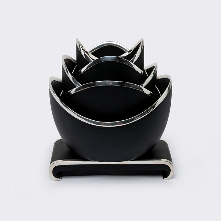Lotus Dream Set with Stand handcrafted Bowls, detail